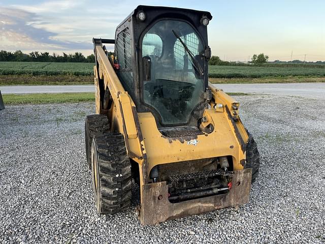 Image of Caterpillar 262D3 equipment image 2