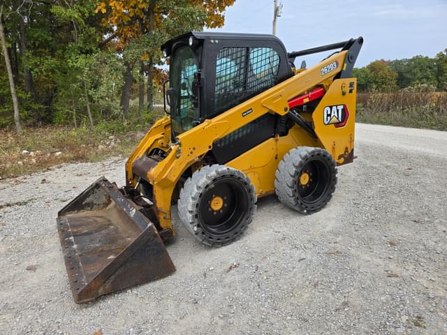 Image of Caterpillar 262D3 equipment image 4