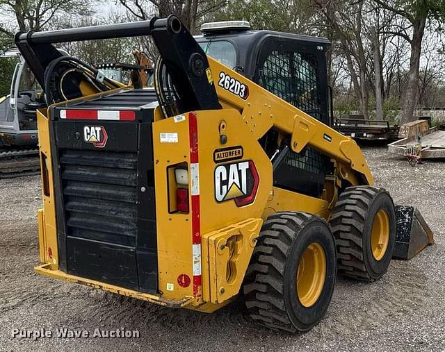 Image of Caterpillar 262D3 equipment image 4