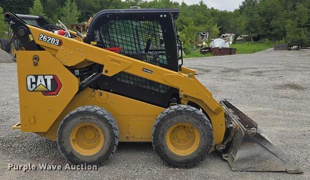 Image of Caterpillar 262D3 equipment image 3