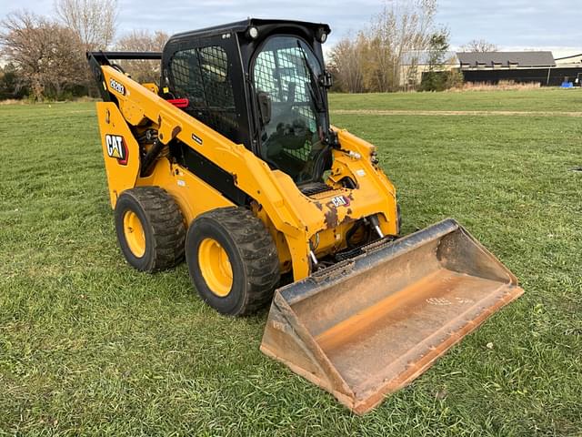 Image of Caterpillar 262D3 equipment image 2