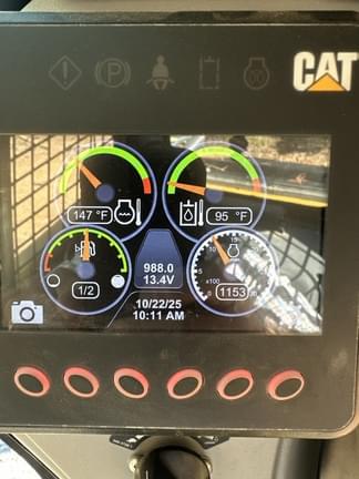 Image of Caterpillar 279D equipment image 3