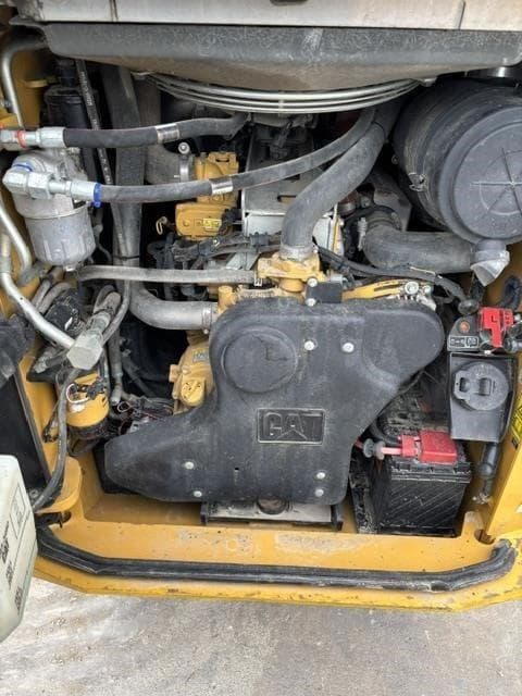 Image of Caterpillar 299D3 equipment image 3