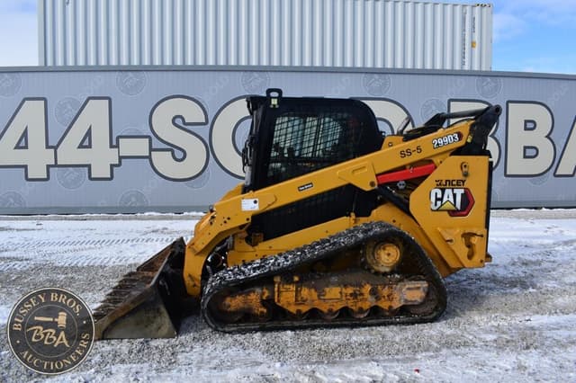 Image of Caterpillar 299D3 equipment image 2