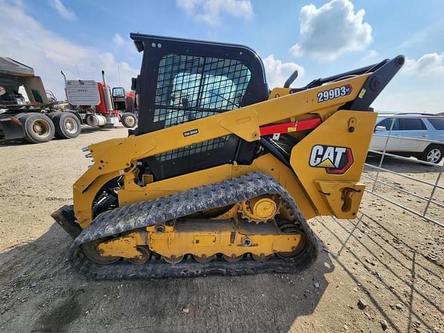 Image of Caterpillar 299D3 equipment image 4