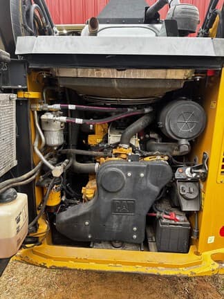 Image of Caterpillar 299D3 equipment image 3