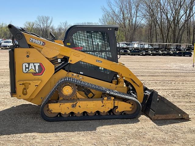 Image of Caterpillar 299D3 equipment image 3