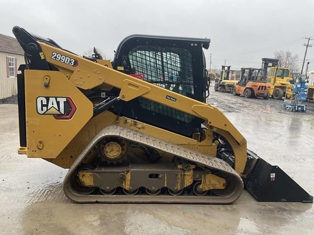 Image of Caterpillar 299D3 equipment image 4