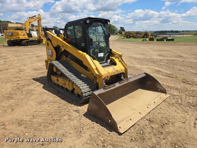 Image of Caterpillar 299D3 equipment image 2