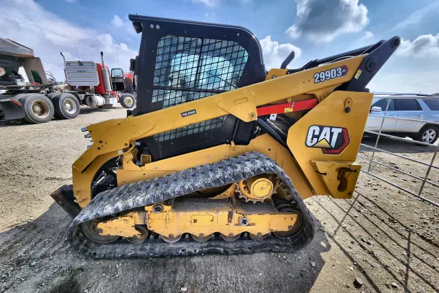 Image of Caterpillar 299D3XE equipment image 4