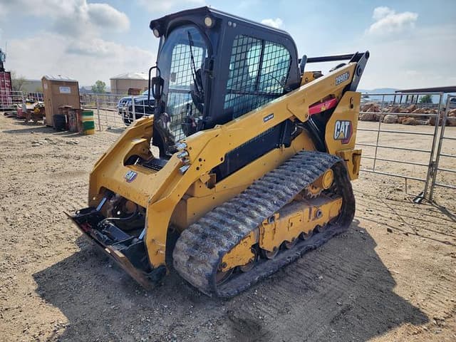 Image of Caterpillar 299D3XE equipment image 3