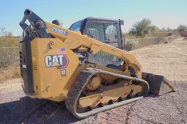 Image of Caterpillar 299D3XE equipment image 2