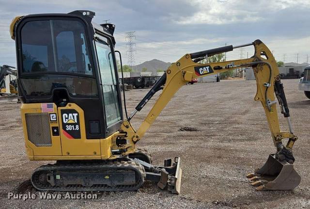 Image of Caterpillar 301.8 equipment image 3