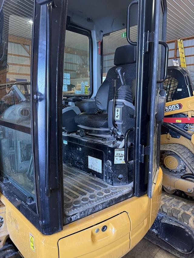 Image of Caterpillar 304E2 CR equipment image 3