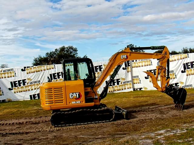 Image of Caterpillar 305.5E2CR equipment image 3