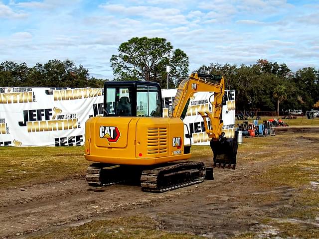 Image of Caterpillar 305.5E2 equipment image 4