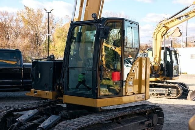 Image of Caterpillar 310 equipment image 1