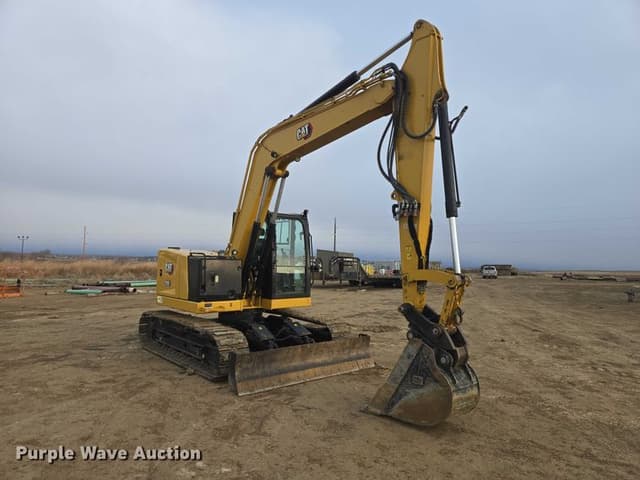 Image of Caterpillar 310 equipment image 2