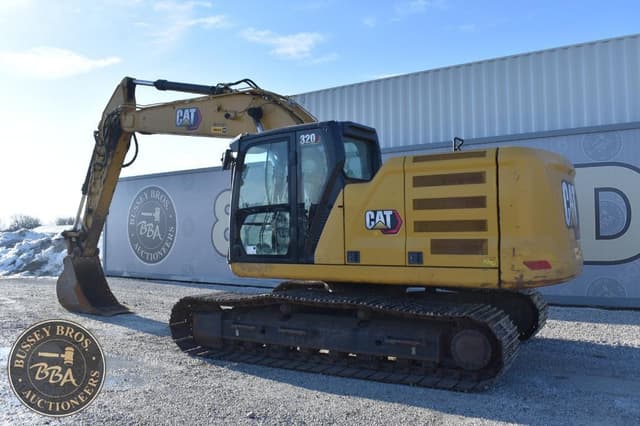 Image of Caterpillar 320 equipment image 4