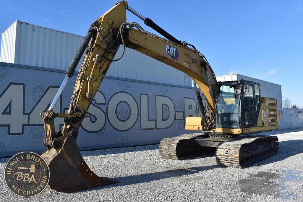 Image of Caterpillar 320 Primary image