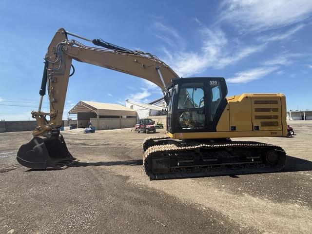 Image of Caterpillar 320 equipment image 4