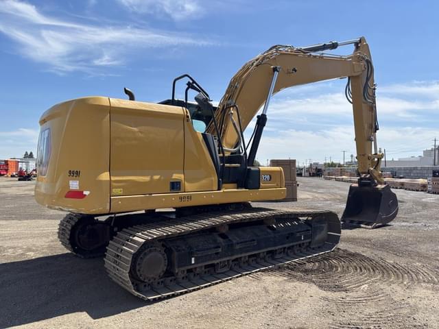 Image of Caterpillar 320 equipment image 2