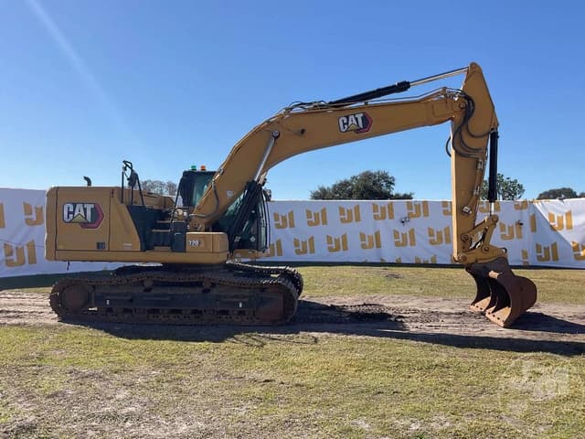 Image of Caterpillar 320 equipment image 3