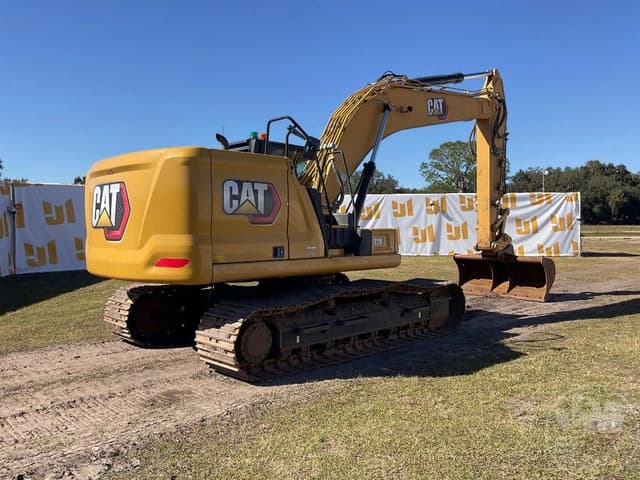 Image of Caterpillar 320 equipment image 4