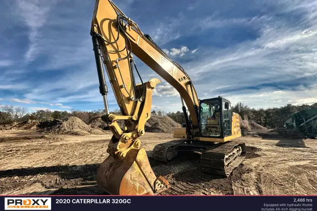 Image of Caterpillar 320GC equipment image 2