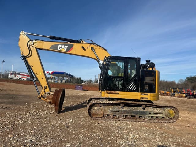 Image of Caterpillar 325FLCR equipment image 4