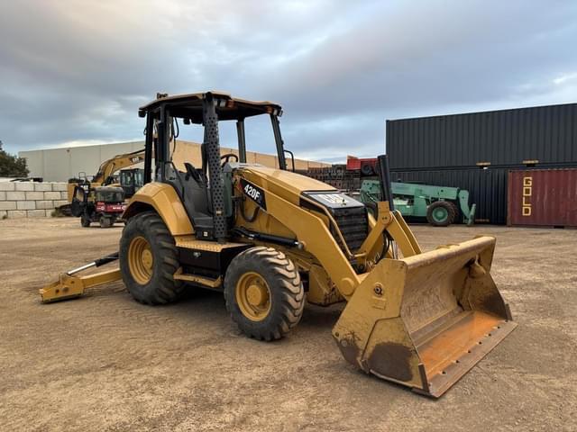 Image of Caterpillar 420F2 equipment image 1