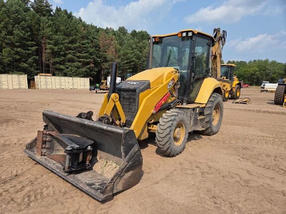 2020 Caterpillar 420XE Equipment Image0