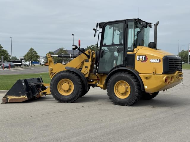 Image of Caterpillar 906M equipment image 2