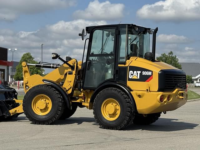 Image of Caterpillar 906M equipment image 2