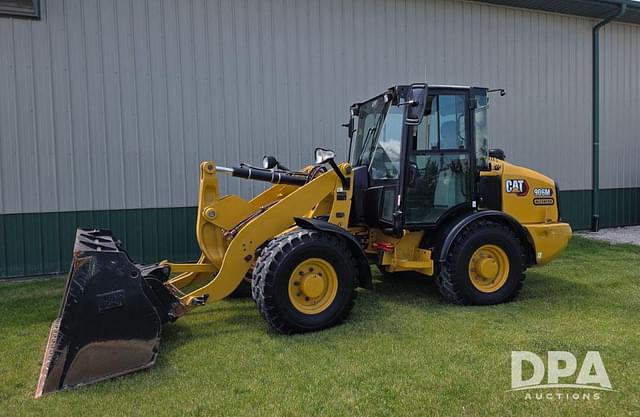 Image of Caterpillar 906M equipment image 1