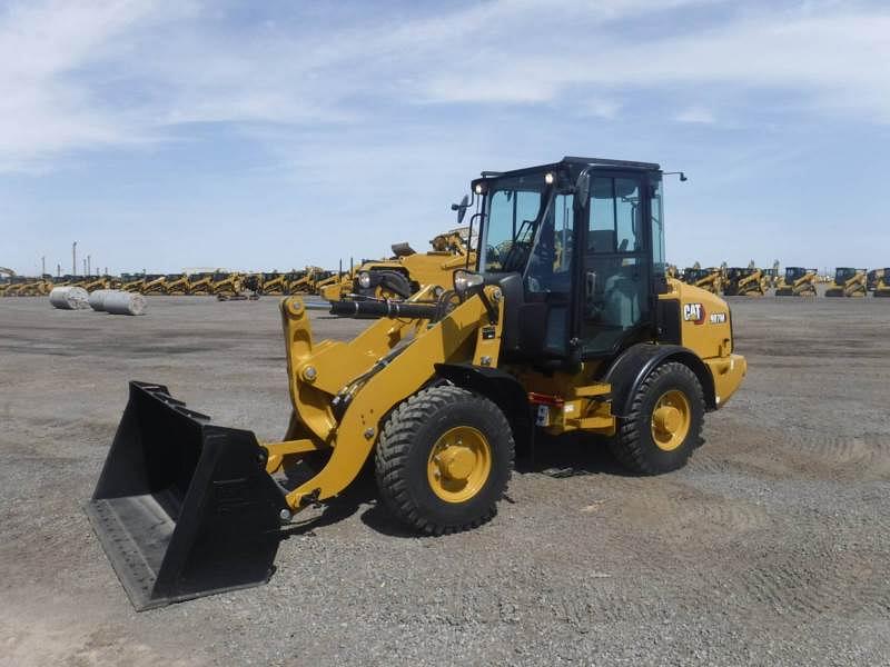 Image of Caterpillar 907M Primary image