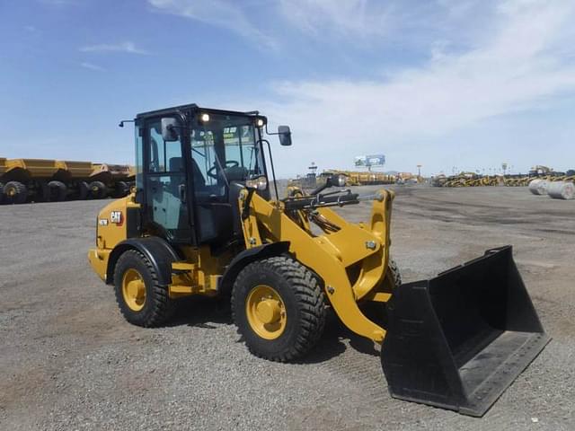 Image of Caterpillar 907M equipment image 1