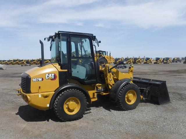Image of Caterpillar 907M equipment image 2