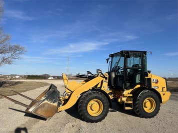 Main image Caterpillar 908M