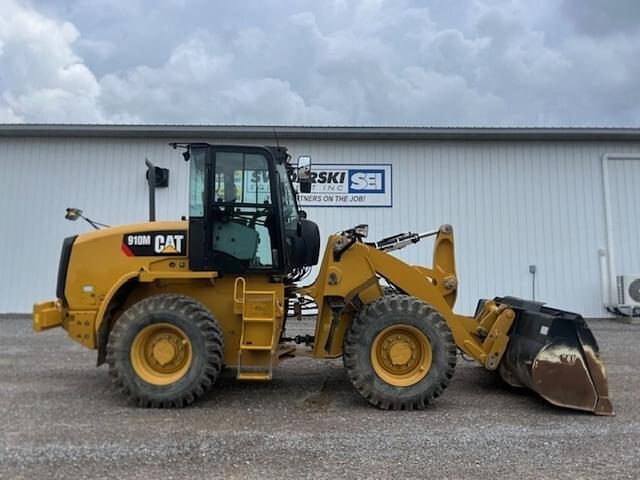 Image of Caterpillar 910M equipment image 1