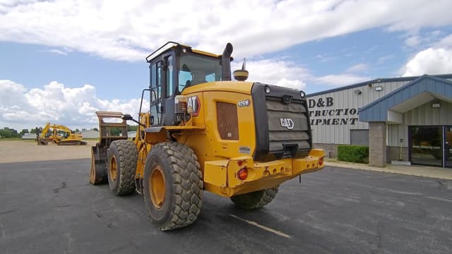Image of Caterpillar 926M equipment image 2