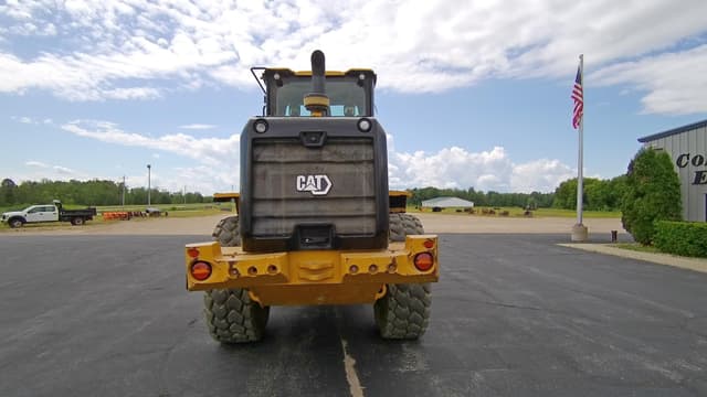 Image of Caterpillar 926M equipment image 3