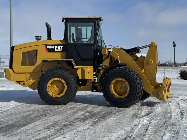 Image of Caterpillar 930M equipment image 4