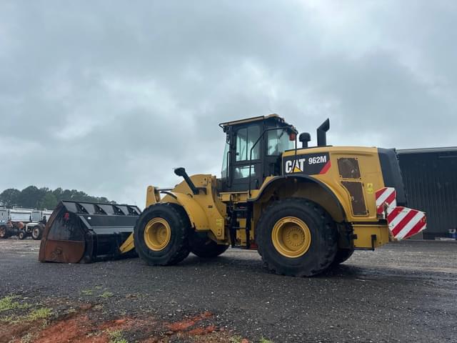 Image of Caterpillar 962M equipment image 3
