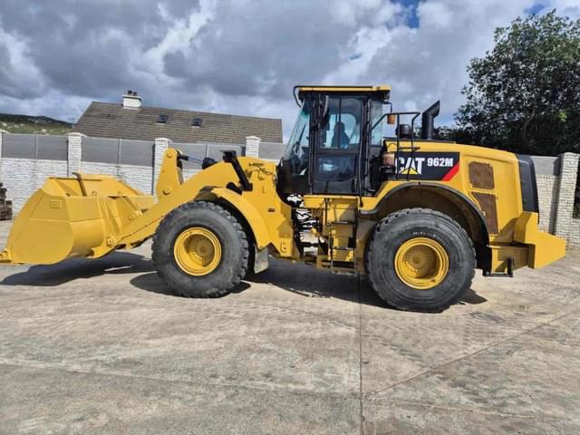 Image of Caterpillar 962M equipment image 2