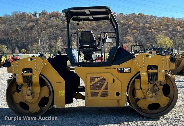 Image of Caterpillar CB15 equipment image 3