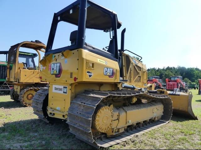 Image of Caterpillar D1 equipment image 2