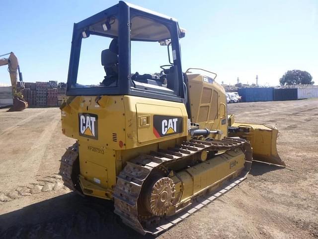 Image of Caterpillar D3K2 XL equipment image 2