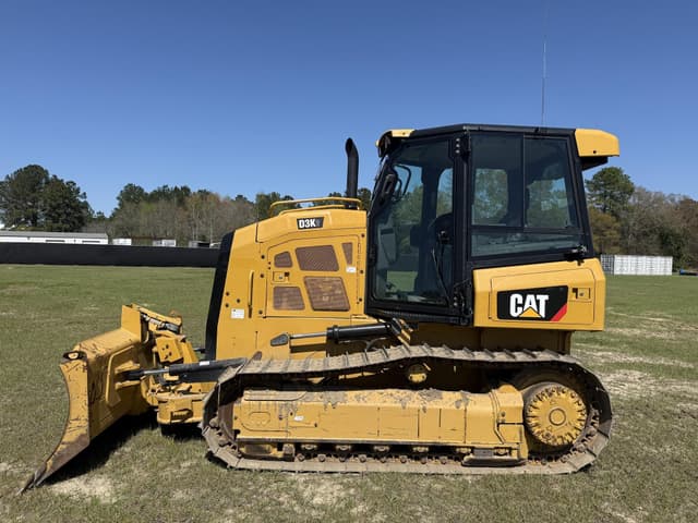 Image of Caterpillar D3K2 XL equipment image 1