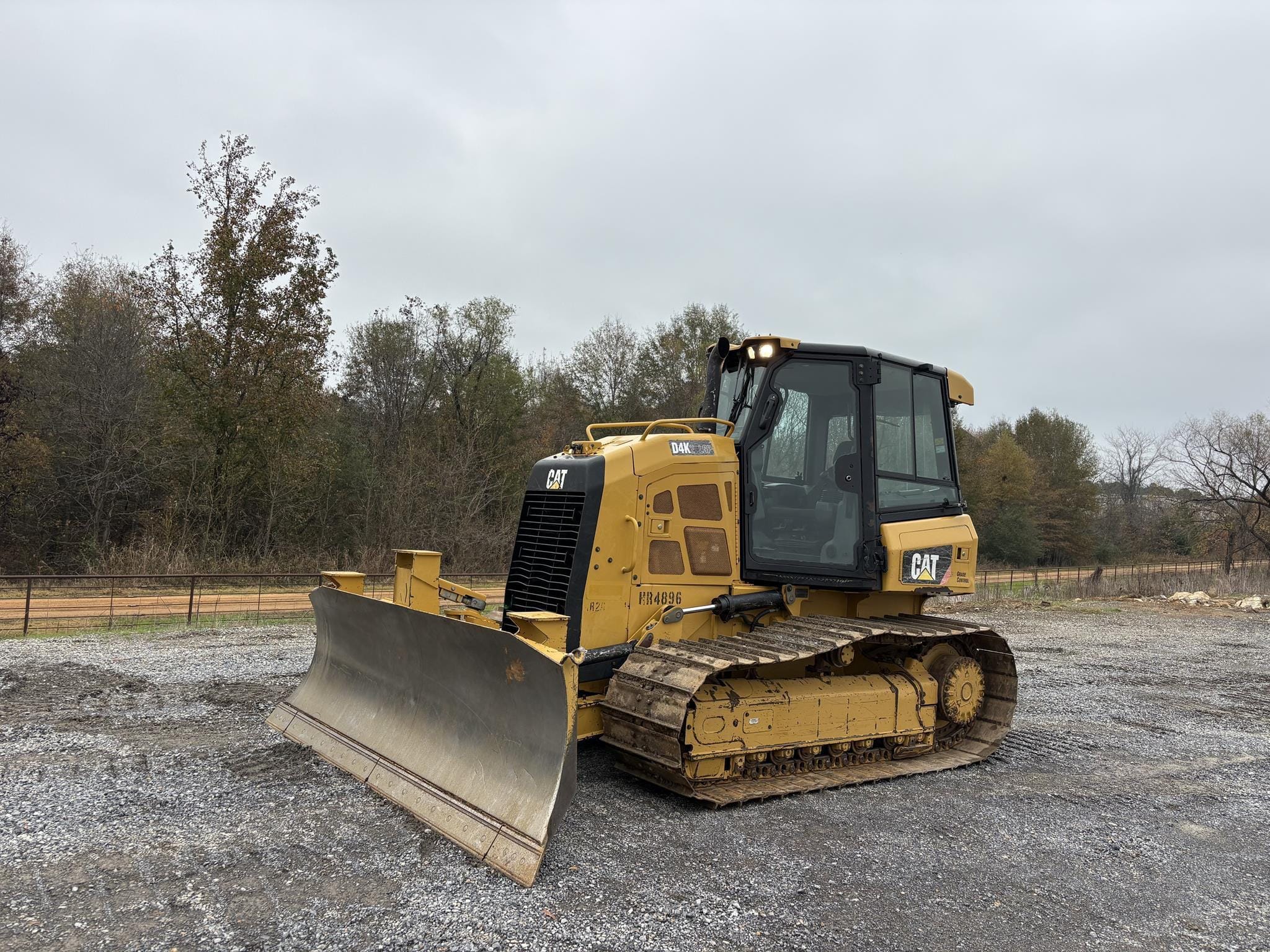 2020 Caterpillar D4K2 LGP Equipment Image0